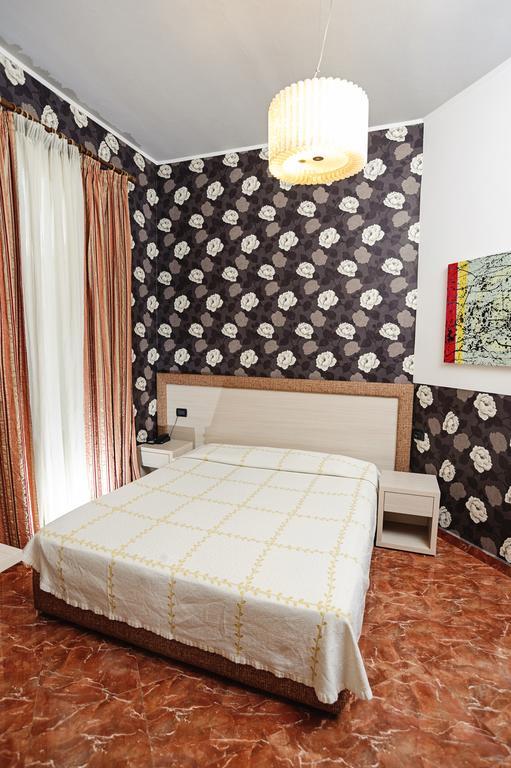 Hotel Serenity Tirana Exteriör bild