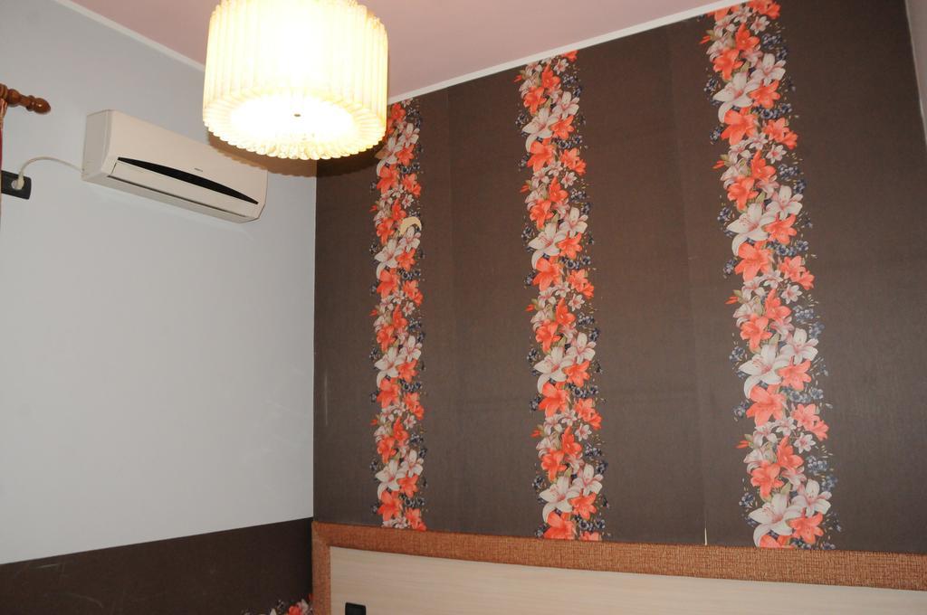 Hotel Serenity Tirana Exteriör bild